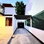 Maranello - Exclusive Suite In Guadalupe Inn - Hivenb
