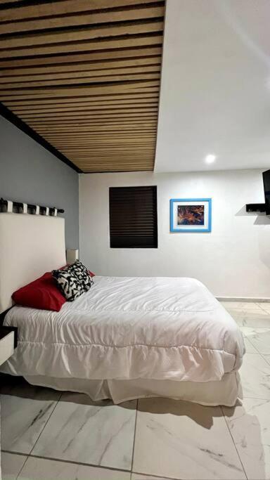 Maranello - Exclusive In Guadalupe - Hivenb * Mexico-stad